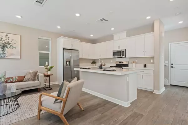 Escondido, CA 92026,1938 Julie Dawn Pl