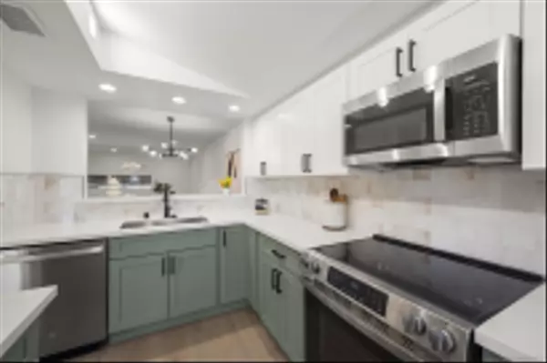 San Diego, CA 92120,3631 Mission Mesa Way