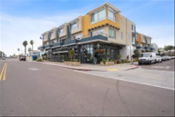 100 Evergreen Ave #2, San Diego, CA 91932