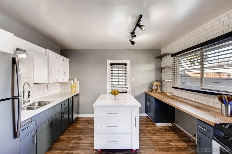 4458 Copeland Ave, San Diego, CA 92116