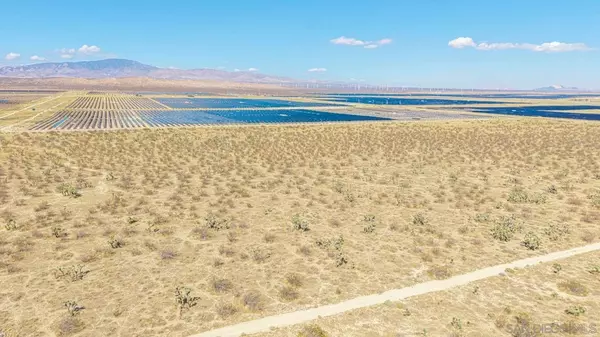 Rosamond, CA 93560,0 W AVE A #22