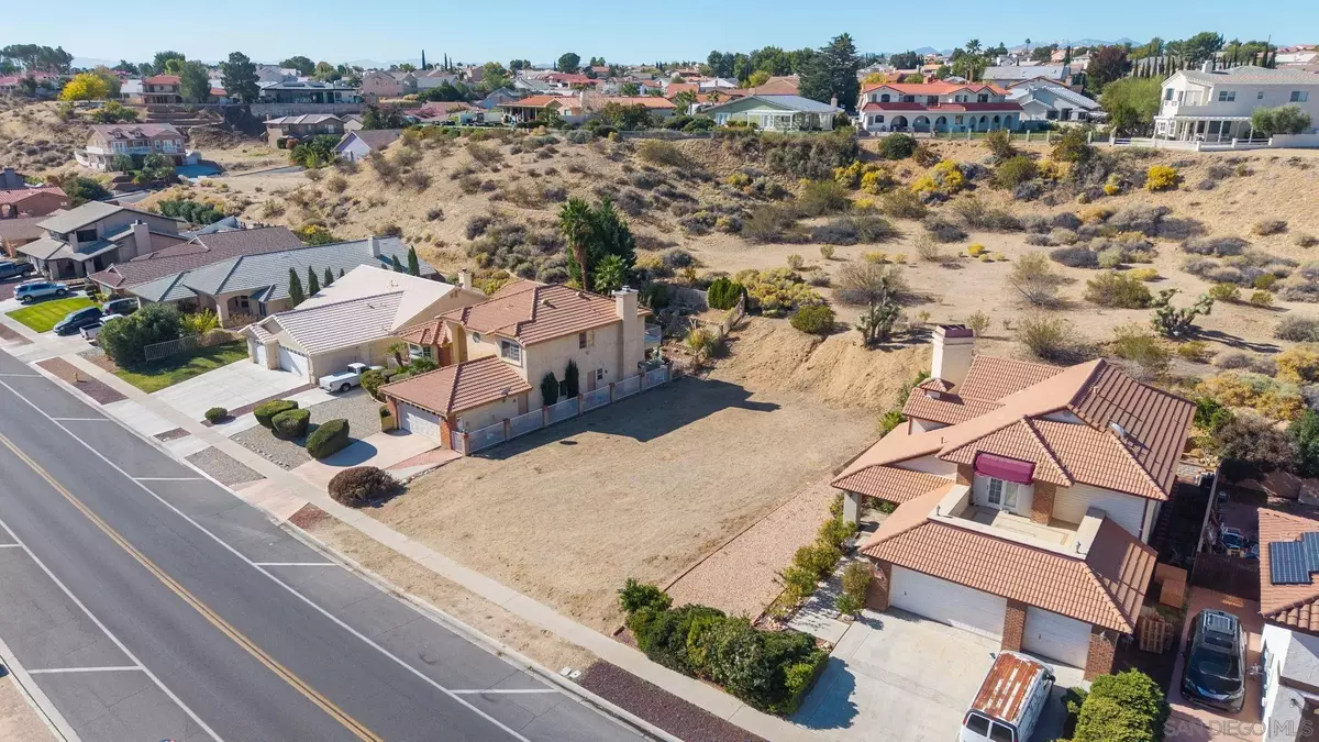 Victorville, CA 92395,13480 Spring Valley Pkwy #/15