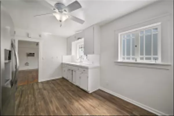 San Diego, CA 92103,3526 Georgia St