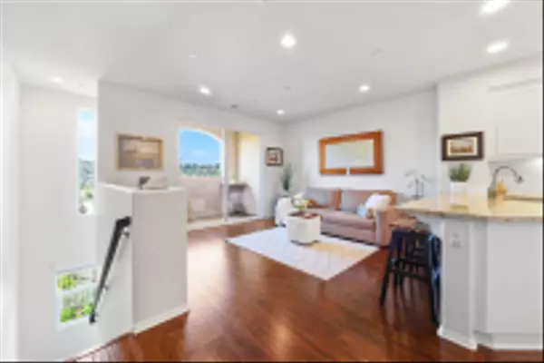 San Marcos, CA 92078,2533 Antlers Way