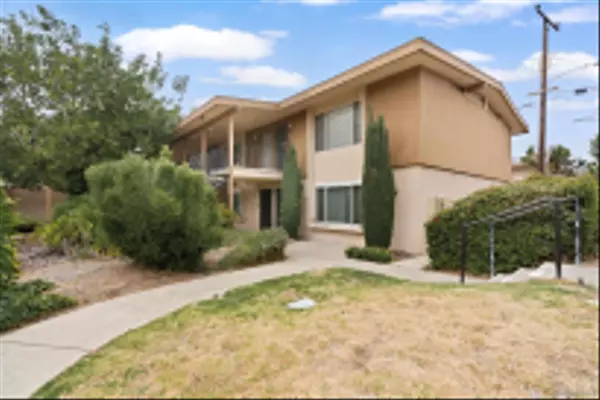 El Cajon, CA 92021,540 Oakdale Ln #C