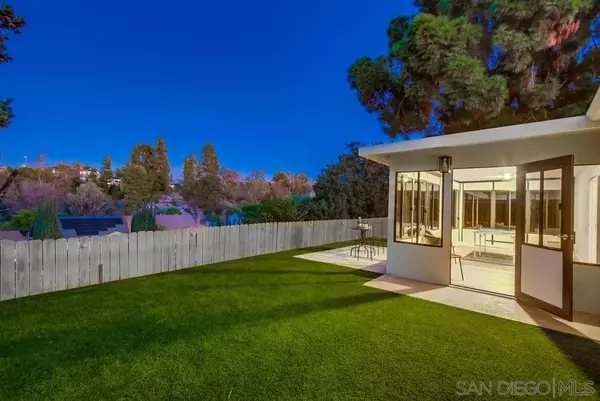 San Diego, CA 92115,4793 54Th St