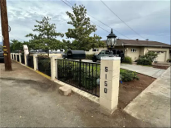 Bonita, CA 91902,5150 Sunnyside Drive