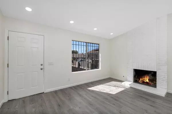 San Diego, CA 92114,6296 Varney Dr