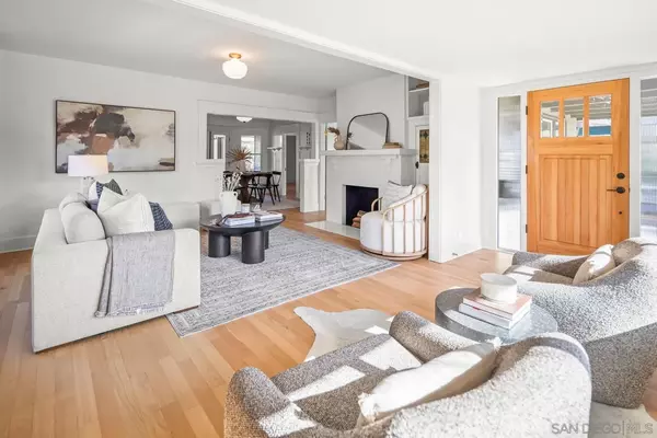 San Diego, CA 92103,3679 Jackdaw Street