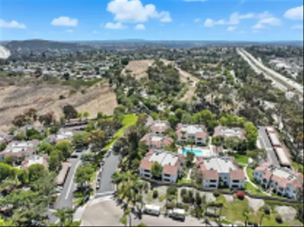 San Diego, CA 92129,13330 Caminito Ciera #22