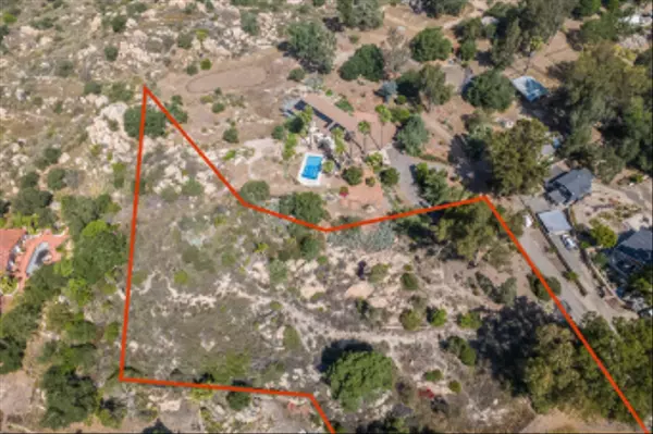 Fallbrook, CA 92028,0 Rainbow Heights Rd #0