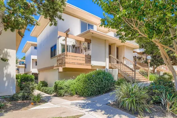 San Diego, CA 92110,2640 Worden St #207