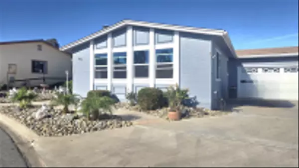 Vista, CA 92081,629 Via Santiago