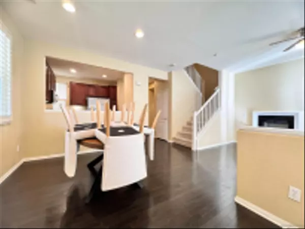 San Diego, CA 92127,10430 Shelborne St #37