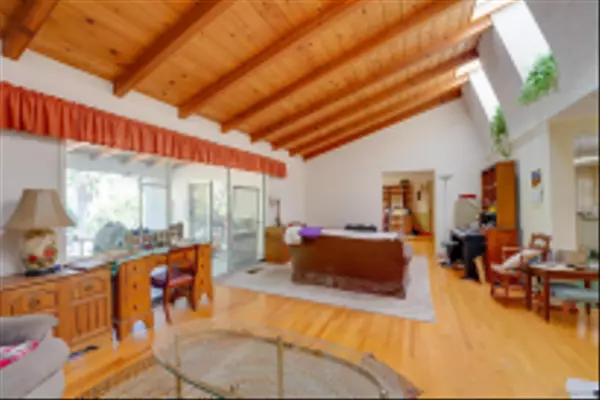 El Cajon, CA 92020,11446 Meadow Creek Road