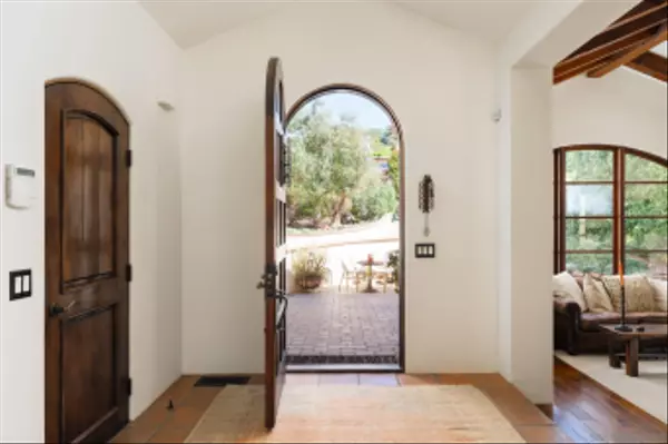 Del Mar, CA 92014,2563 Via Pisa