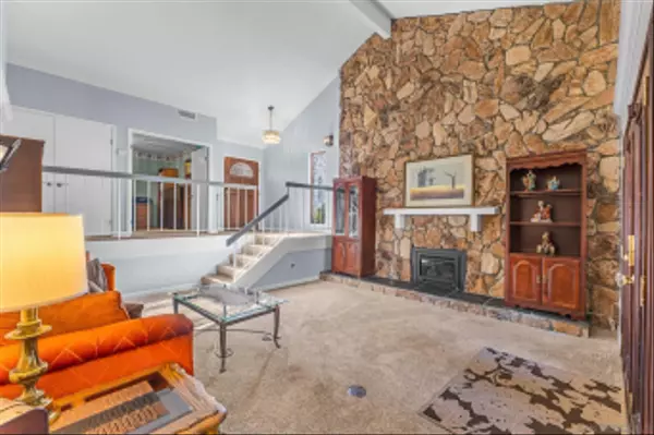 El Cajon, CA 92019,1363 Timberpond Dr