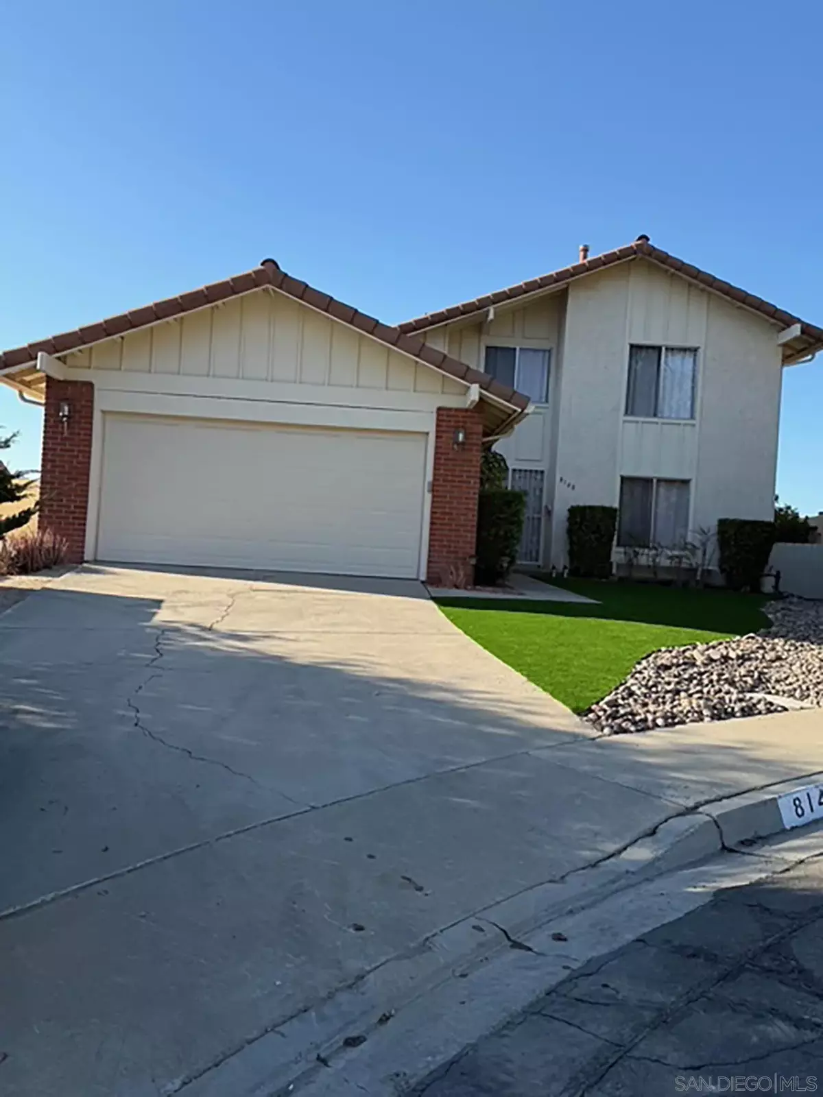 San Diego, CA 92119,8148 Dicenza Ln