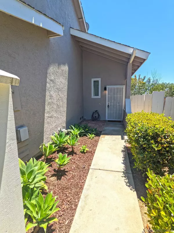 San Marcos, CA 92069,343 Rolling Hills Ln