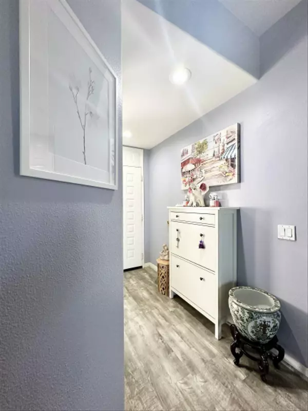 Cathedral City, CA 92234,28740 Desert Princess Dr