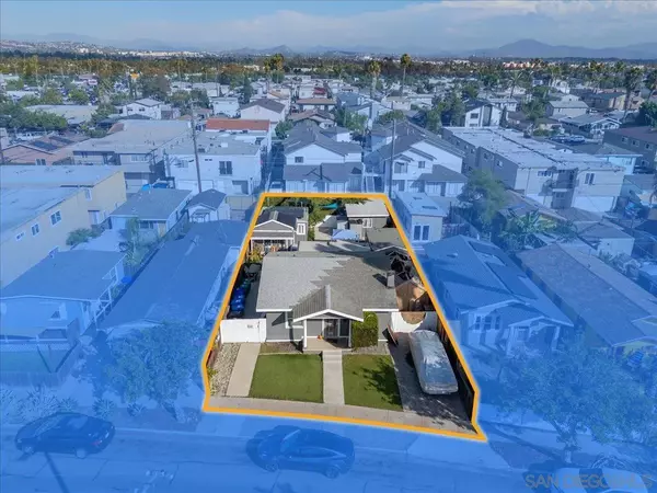 San Diego, CA 92116,4667-69 1/2 35th