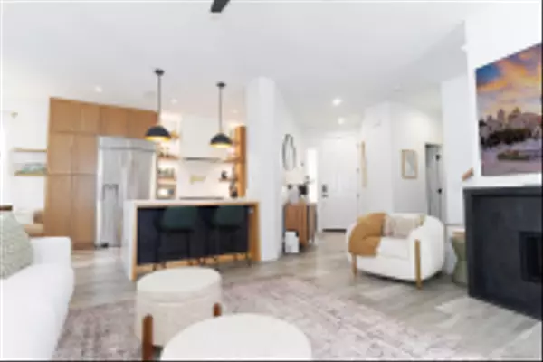 National City, CA 91950,4104 Creekside Ct