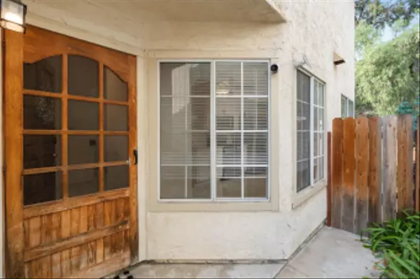 San Diego, CA 92139,1223 Manzana Way