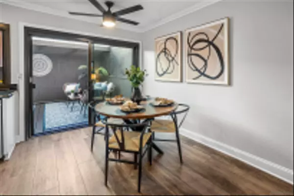 San Diego, CA 92107,3926 Voltaire Street