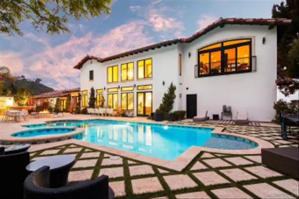 La Jolla, CA 92037,7853 Via Capri