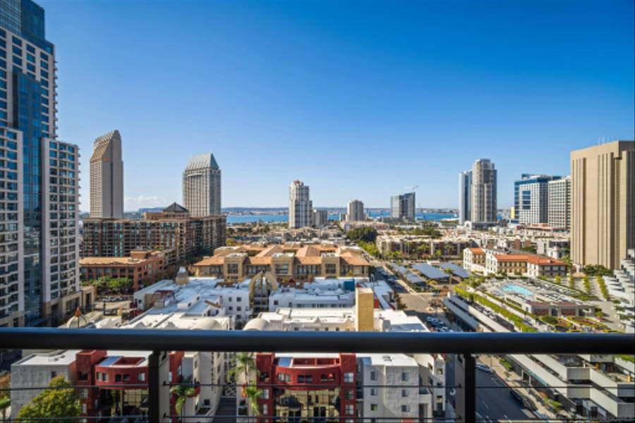 645 Front St #1506, San Diego, CA 92101