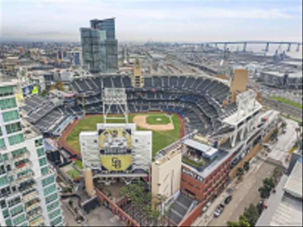 San Diego, CA 92101,325 7Th Ave #215