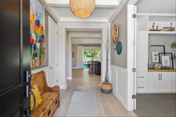 Vista, CA 92081,406 Glin Ct