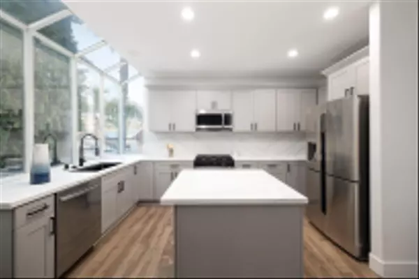 Carlsbad, CA 92009,2318 Via Villegas