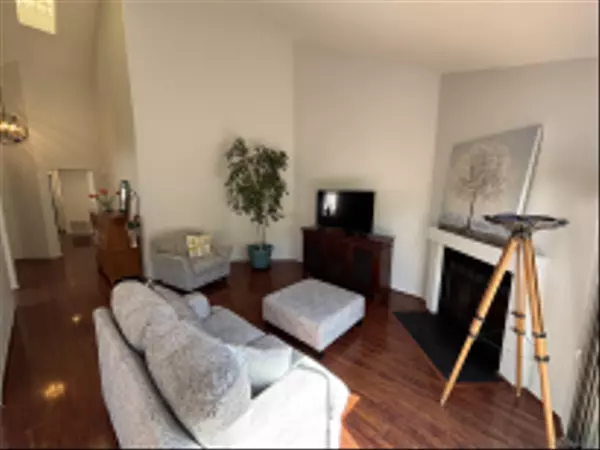 San Diego, CA 92128,12141 Iron View Row