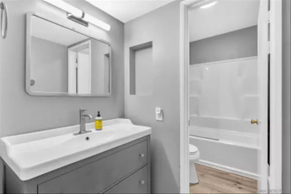 San Diego, CA 92104,4141 Alabama #4