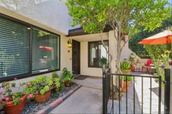 Bonita, CA 91902,3069 Plaza Natalia