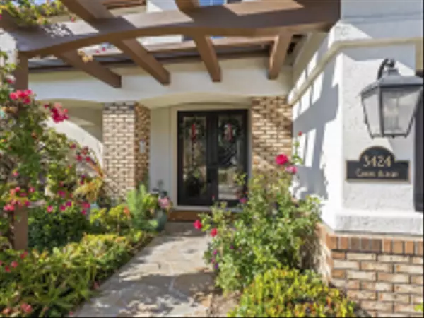 Carlsbad, CA 92009,3424 CAMINO ALEGRE