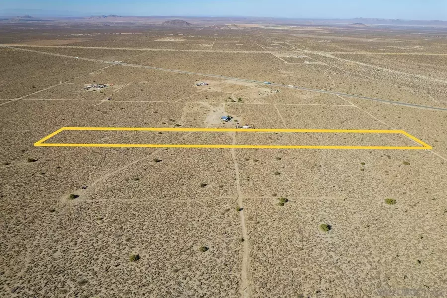 0 238th ST E #6, Llano, CA 93544