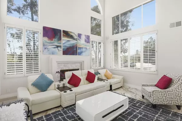 San Diego, CA 92131,10405 White Birch Dr