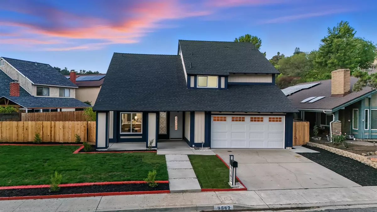 San Diego, CA 92129,9562 Benavente St