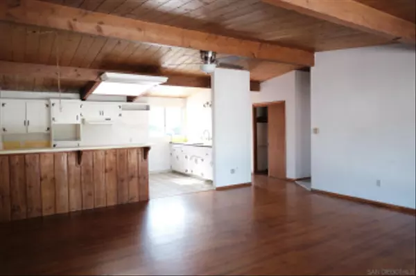 Lemon Grove, CA 91945,7082 Casa Ln