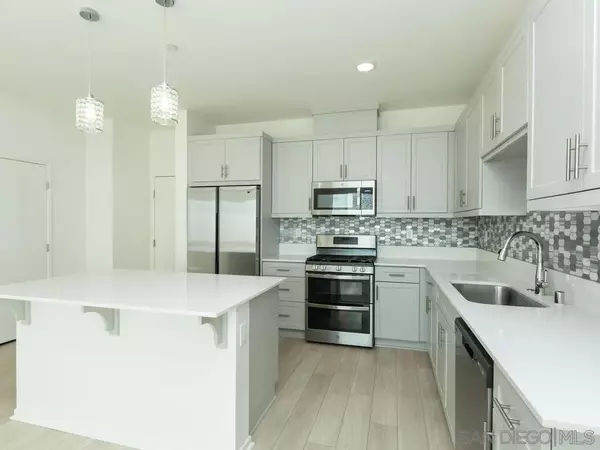 Fallbrook, CA 92028,339 Sweet Pl