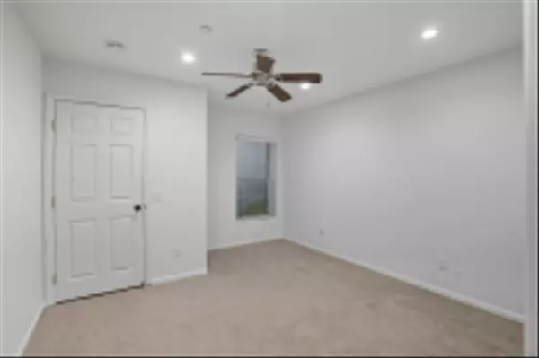 Cardiff, CA 92007,2265 Manchester Ave