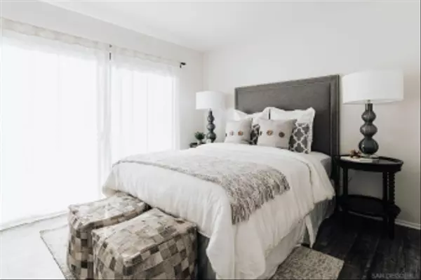 Los Angeles, CA 90008,4652 Don Lorenzo Dr #A