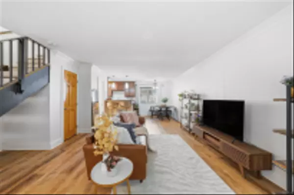 San Diego, CA 92115,5505 Adelaide Ave #14