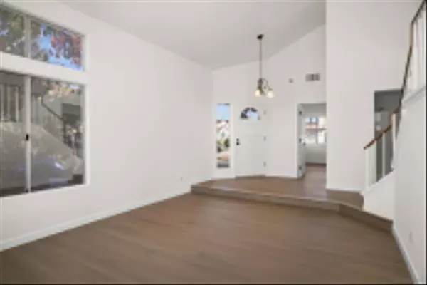 Vista, CA 92084,345 Paseo Marguerita