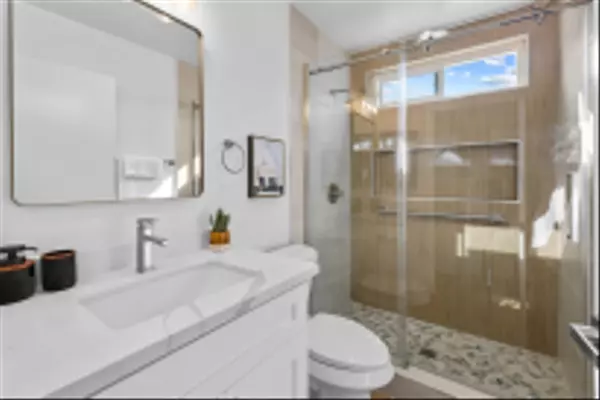 Oceanside, CA 92057,3910 San Lorenzo Ct