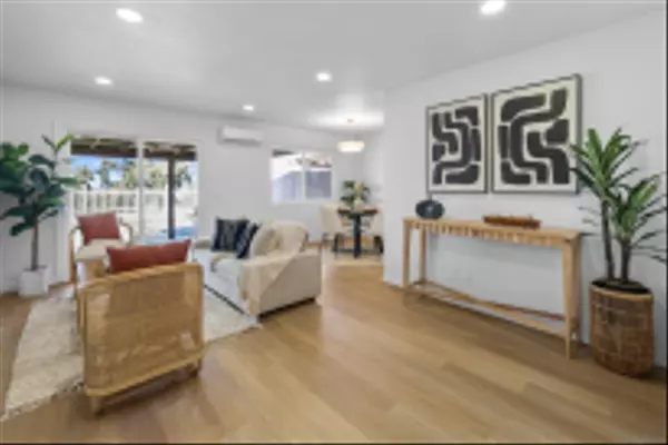 Oceanside, CA 92057,3910 San Lorenzo Ct