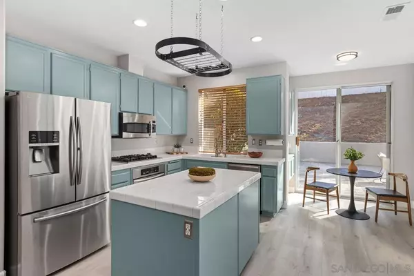 San Diego, CA 92131,10673 Eglantine Ct