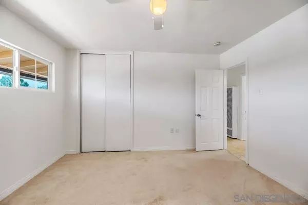 Sd, CA 92117,4433 Pocahontas